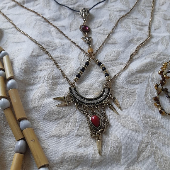 Lot of 16 (Vintage?) Necklaces - Picture 10 of 13